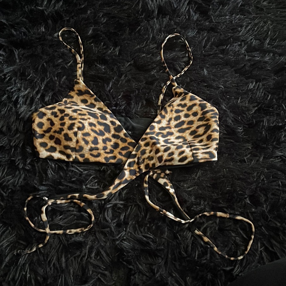 NWT Leopard Print Wrap Front Bikini Swim Top XS
